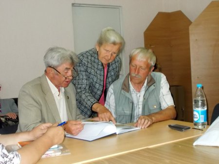 Новая апаратура, новае выданне, новыя сябры